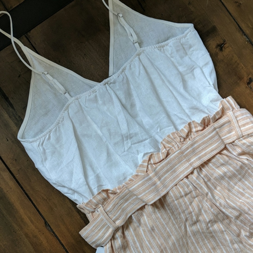 NWOT Gorgeous Pinstripe Jumpsuit - Picture 7 of 7